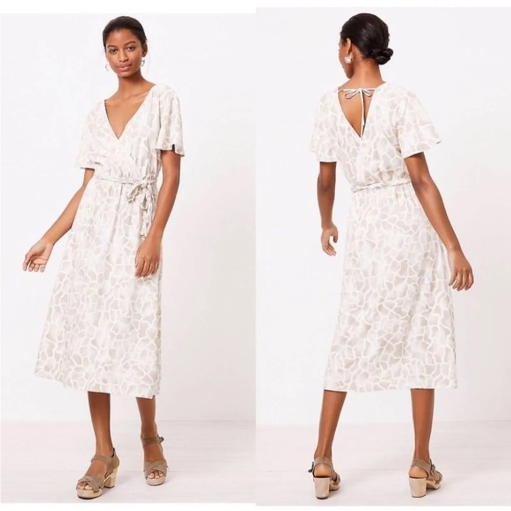 Loft dress beach collection size medium NWT - tan and white